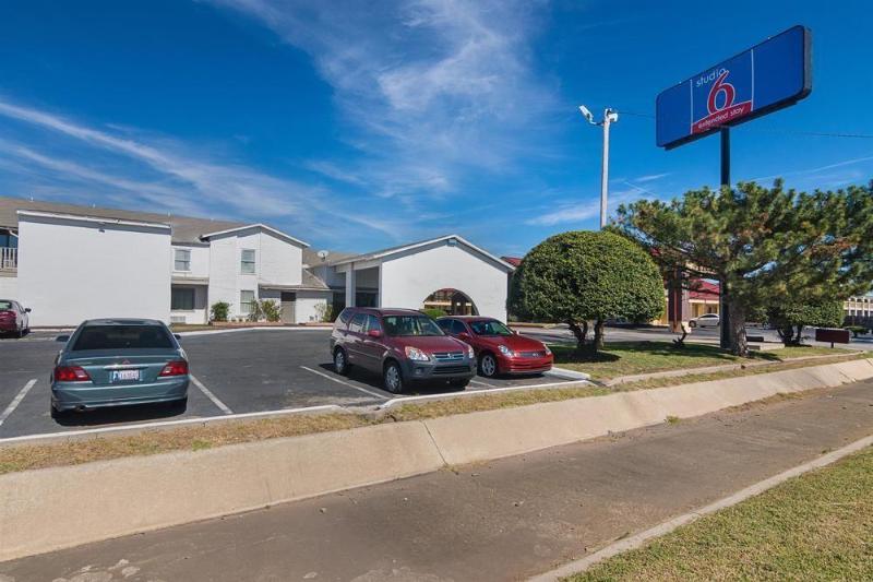 Studio Inn Extended Stay Oklahoma City Airport By Oyo Ngoại thất bức ảnh