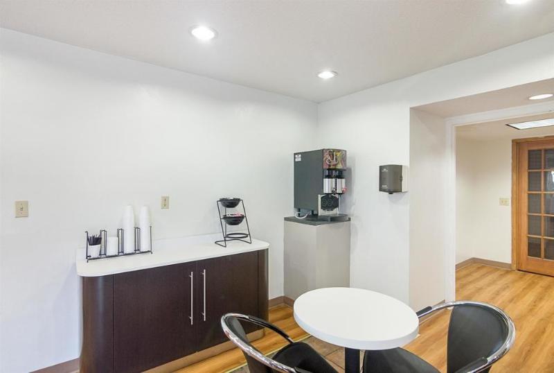 Studio Inn Extended Stay Oklahoma City Airport By Oyo Ngoại thất bức ảnh