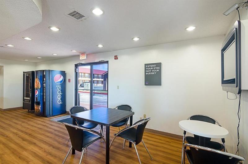 Studio Inn Extended Stay Oklahoma City Airport By Oyo Ngoại thất bức ảnh